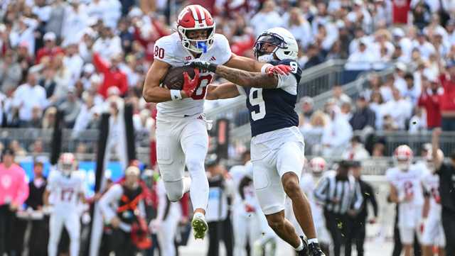 Indiana secures tenth straight win following last minute touchdown against Penn State