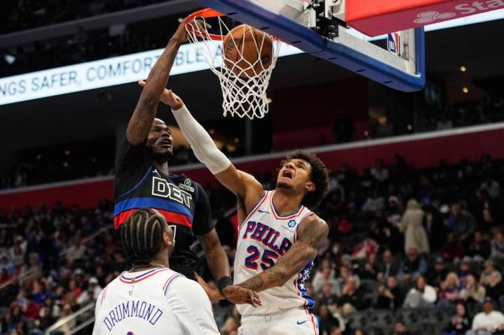 Short-handed Pistons win ninth straight game, beating 76ers 114