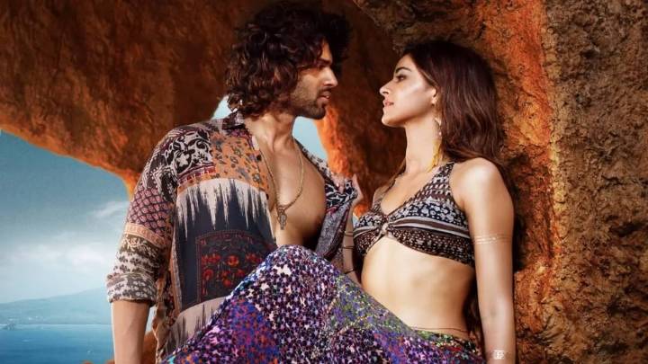 'Marwa Diya...': Vijay Was 'Very Scared' To Shoot Aafat Song In Liger Entertainment News