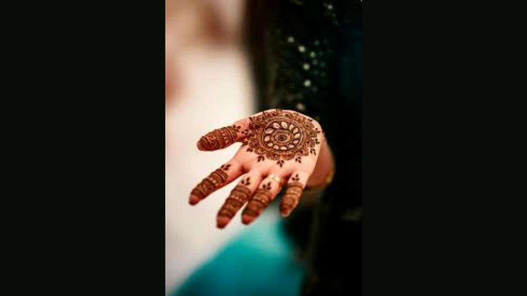 Parents Allege 20 Students Barred Over Mehndi; Probe Ordered
