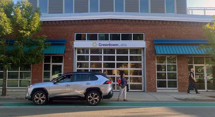 Attend Somerville meetings from Nov. 27-Dec. 4 about green tech jobs, a new school and rat report