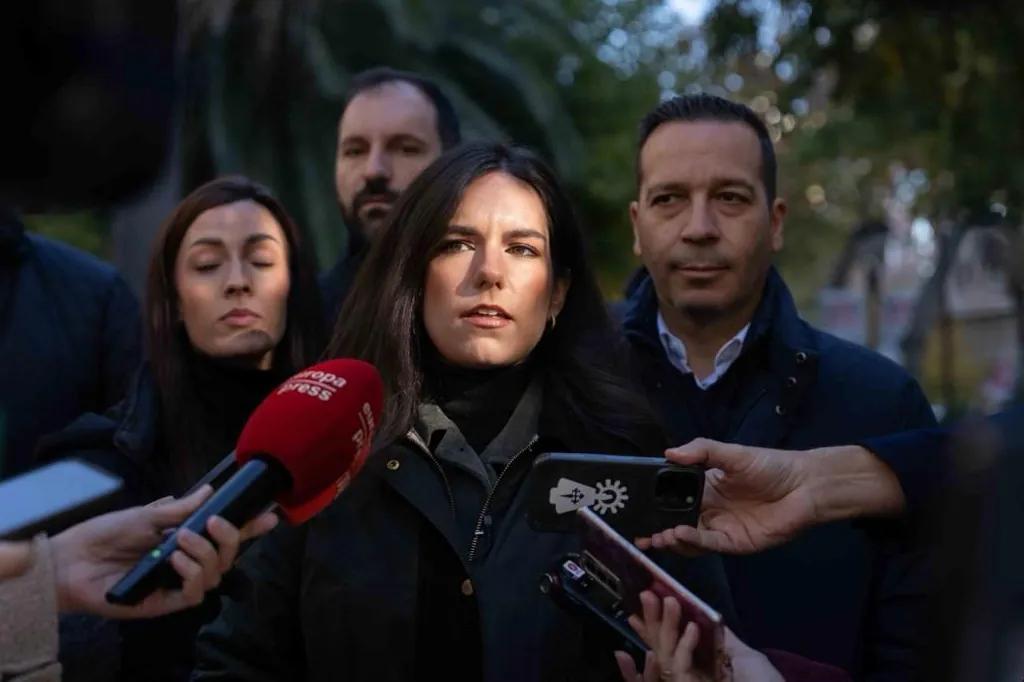 Vox no acudirá a la manifestación convocada por Feijóo y el PP responde a sus críticas: "No se equivoquen de rival"