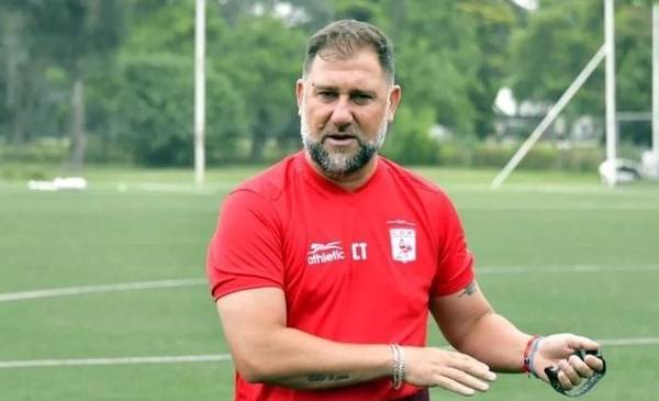 Papelón de la AFA: la insólita sanción a Walter Otta, DT de Deportivo Morón