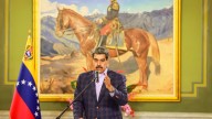 Maduro ordena comandos de defensa en caso de “lucha armada” por despliegue de EEUU