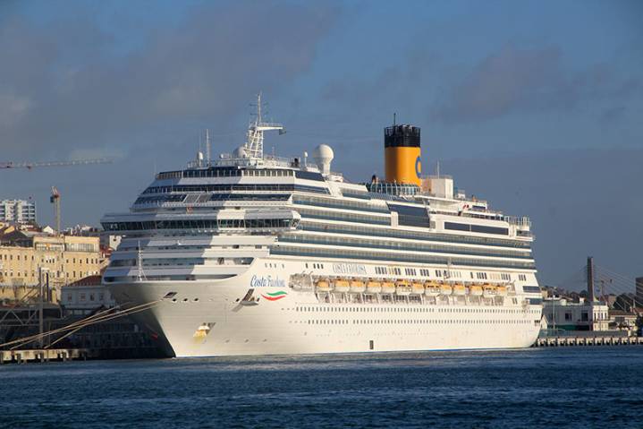 Favolosa Kicks Off Costa’s 2025-26 Season in Brazil