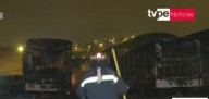 Puente Piedra: incendio consume cinco buses de empresa de transportes y deja pérdidas millonarias