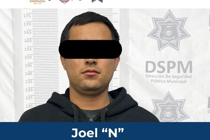 Estacionó su moto robada en espacio para discapacitados