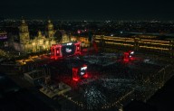 El multitudinario homenaje que le hicieron a Juan Gabriel en el Zócalo de Ciudad de México