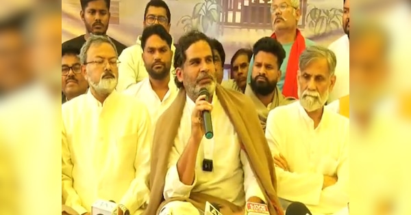 अपनी सारी कमाई जनसुराज को दान करेंगे प्रशांत किशोर, मौन व्रत तोड़ते ही किया बड़ा ऐलान