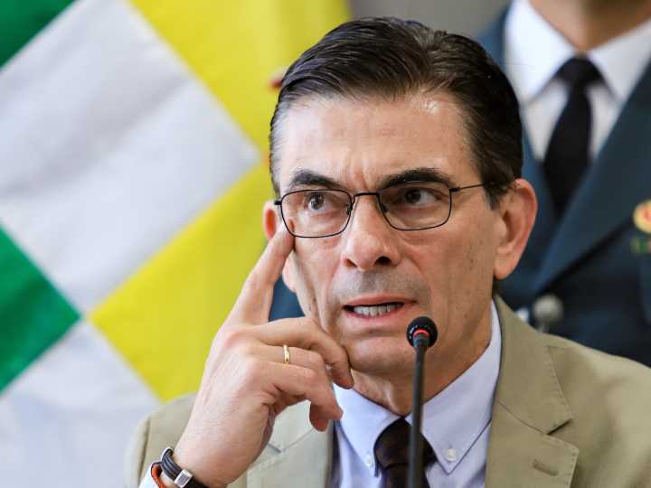 Bolivia: el gobierno de Rodrigo Paz anunció un ajuste del presupuesto para bajar el gasto fiscal en un 30 por ciento