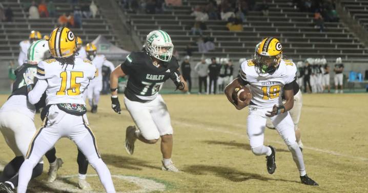 No.4 Greenwood dominates Easley to close regular season