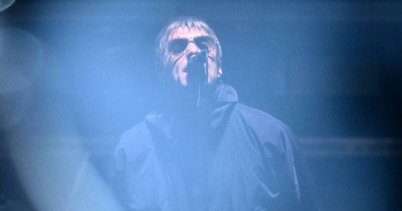 Oasis frontman unleashes after flares thrown into crowd