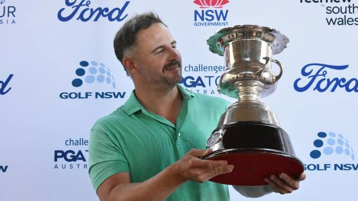 Chris Wood drains birdie putt to win NSW Open