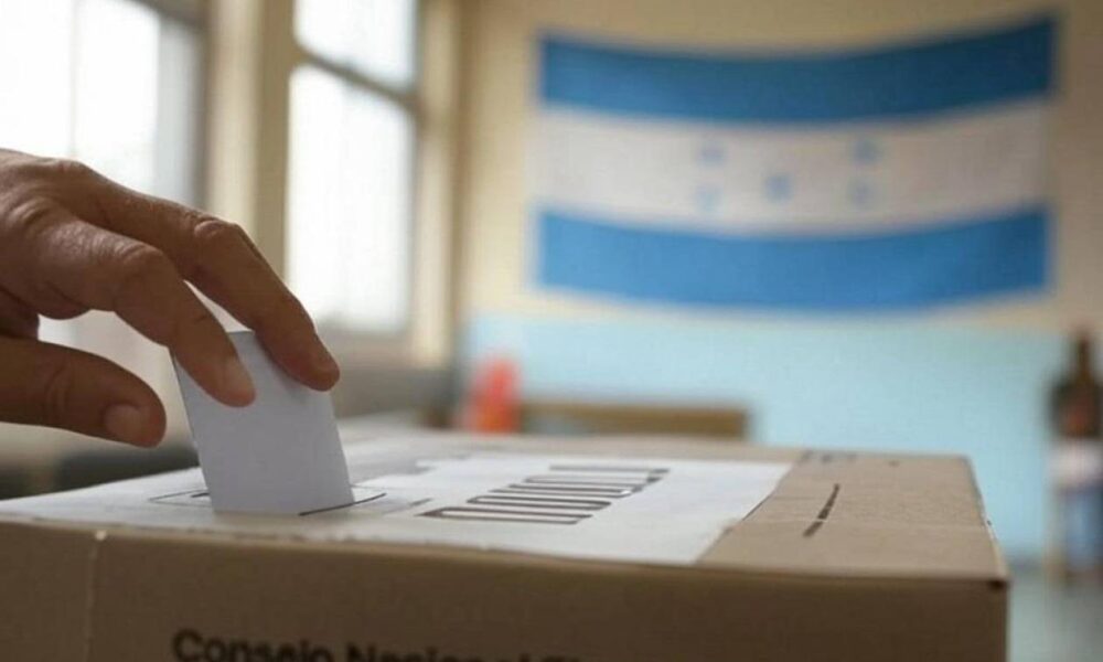 Honduras se juega su destino democrático en jornada electoral