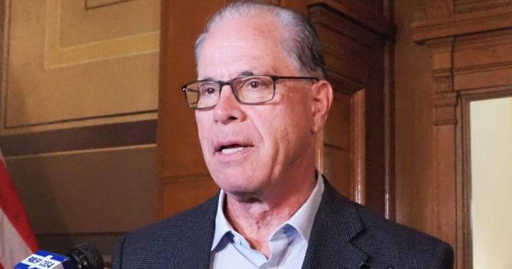 Braun’s post-election committees raise hundreds of thousands from Indiana business leaders