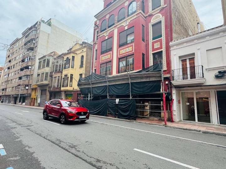 Dos años y medio del desalojo de Gobernador 44: El edificio será derribado y rehabilitado para viviendas