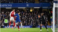 Arsenal rescató un valioso empate ante Chelsea para seguir arriba en la Premier