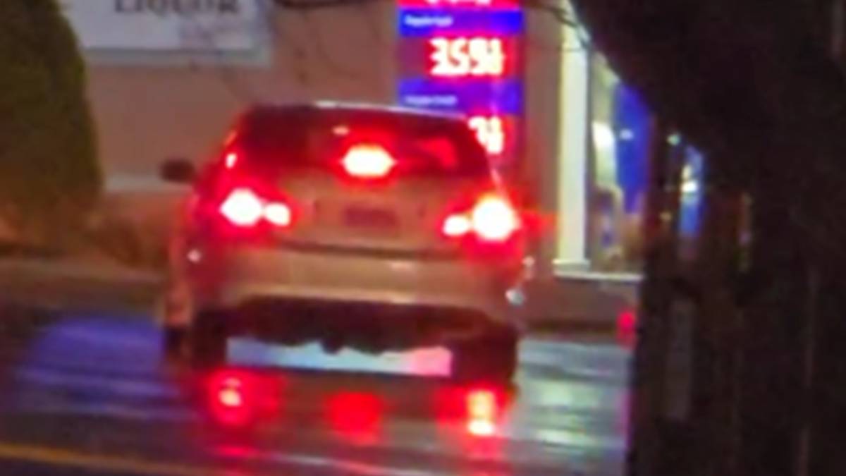 Driver hit pedestrian in Danbury and left scene: police