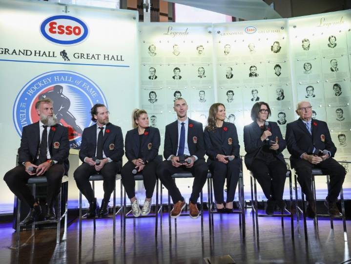 Mogilny's absence a hot topic on Hockey Hall of Fame weekend | Grande Prairie Daily Herald Tribune