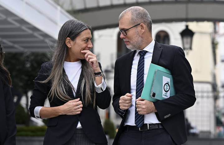 Junts salva al Gobierno con una abstención que impide aprobar la iniciativa del PP sobre la vida de las centrales nucleares