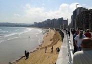 Media vida aquí, media vida allí