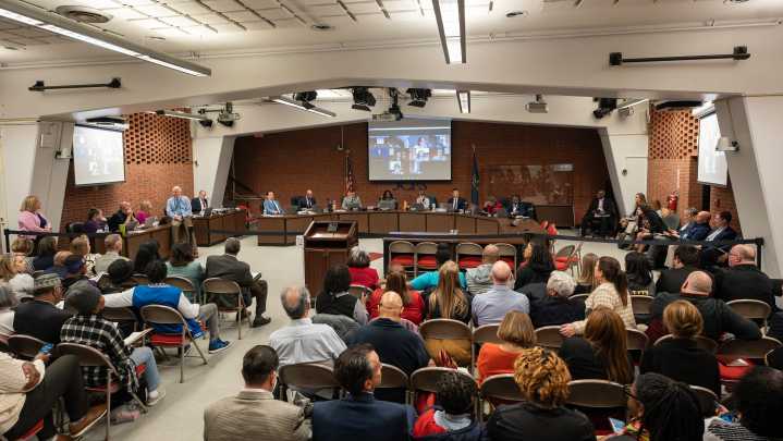 JCPS to sell investment assets to cover payroll costs now