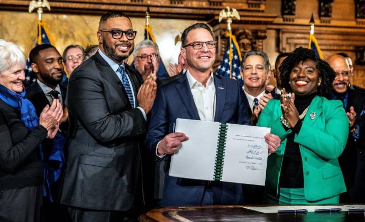 Who are the winners and losers in the final Pa. budget bargain?