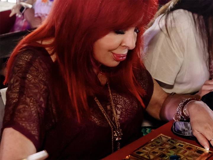 Pescadores acusan que por Layda Sansores están “en medio del lodo"