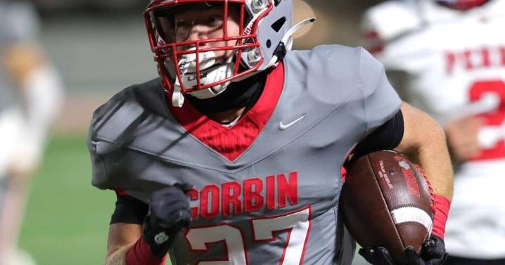 Corbin’s Stevens, Brown take home top district honors