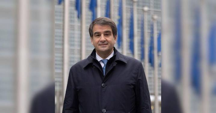 Sin Presupuestos, pero con presupuesto