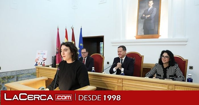 El alcalde de Toledo reafirma el compromiso municipal con la infancia y anuncia iniciativas pioneras sobre el buen uso de las tecnologías