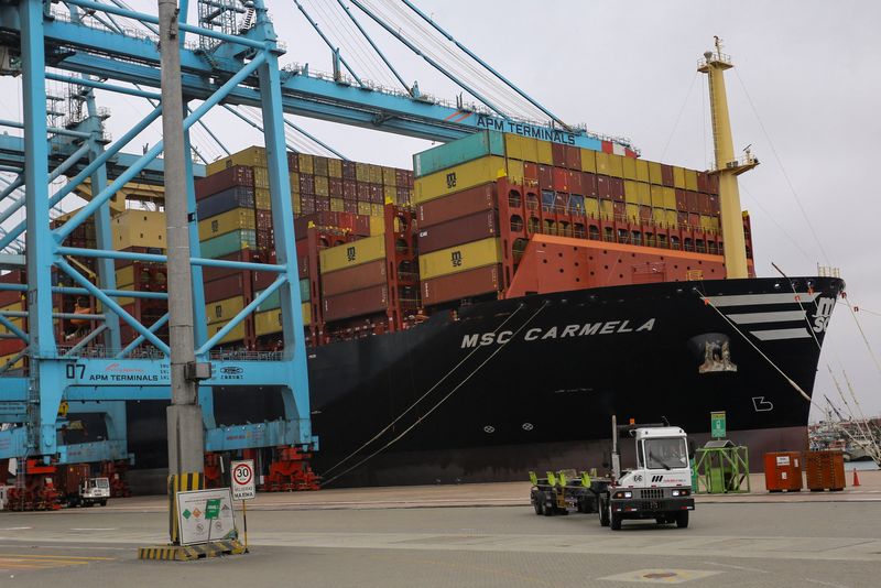 APM Terminals to invest $550 million in Peru's Callao port