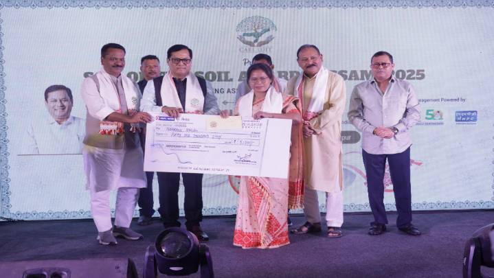 Sarbananda Sonowal confers ‘Sons of the Soil’ Emerging Achievers Awards to five young talents from Assam