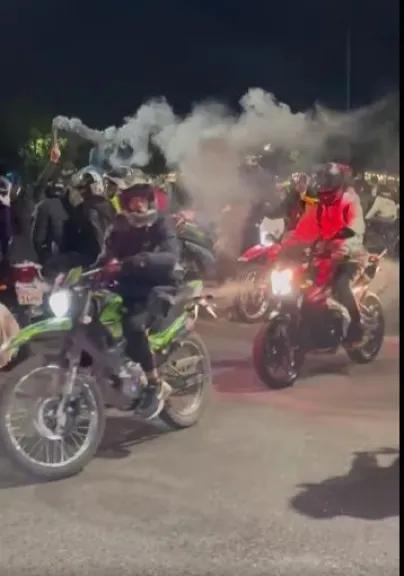 Los motoqueros volvieron a Neuquén para celebrar Halloween con una “noche de terror” en el Paseo de la Costa