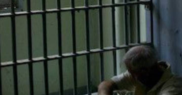 Fiscalía Superior consiguió 33 años de cárcel contra ladrón que golpeó a una mujer dentro de autobús para robarle celular