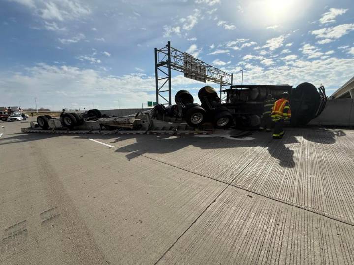 Semi crash causes lengthy traffic delays at interchange of I