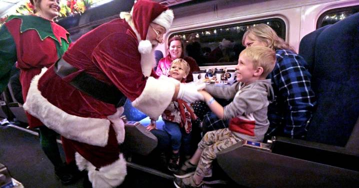 Holiday events, festivals, light displays in St. Louis area