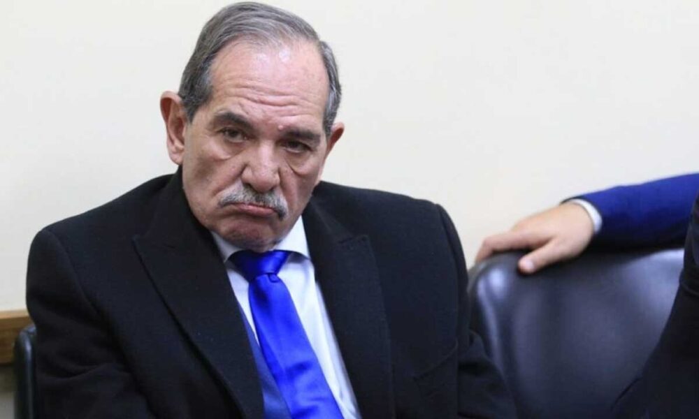 Internaron de urgencia a José Alperovich por una complicación en el intestino