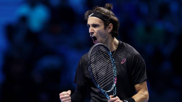 Musetti 'revive', tumba a De Miñaur y aplaza el billete de Alcaraz a semifinales de las ATP Finals