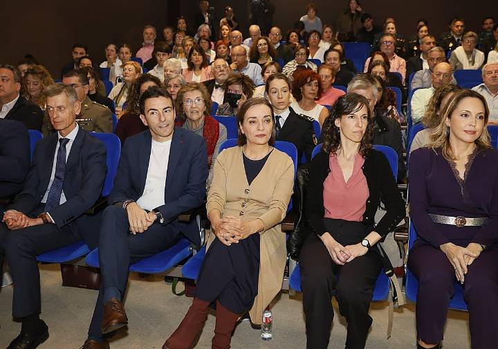 Pepa Bueno y Cavas, premios Meninas por su «implicación» en la lucha contra la violencia machista