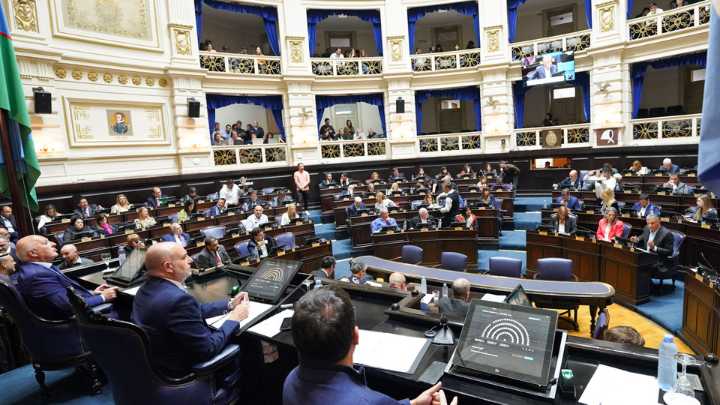 Un mes de rosca extrema por los fondos para 2026