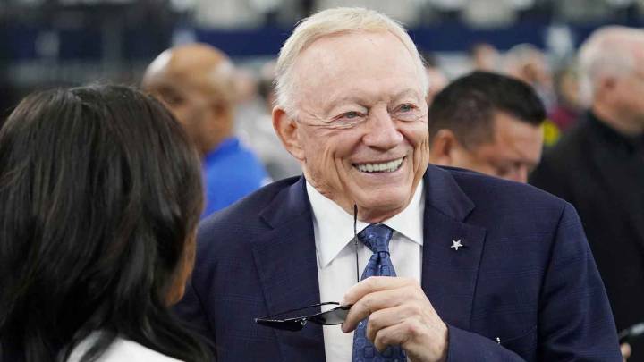 Why Cowboys’ Jerry Jones is comparing Brian Schottenheimer to George Pickens