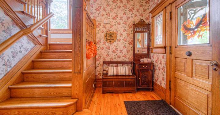 Queen Anne beauty stands as a link to Preston’s past