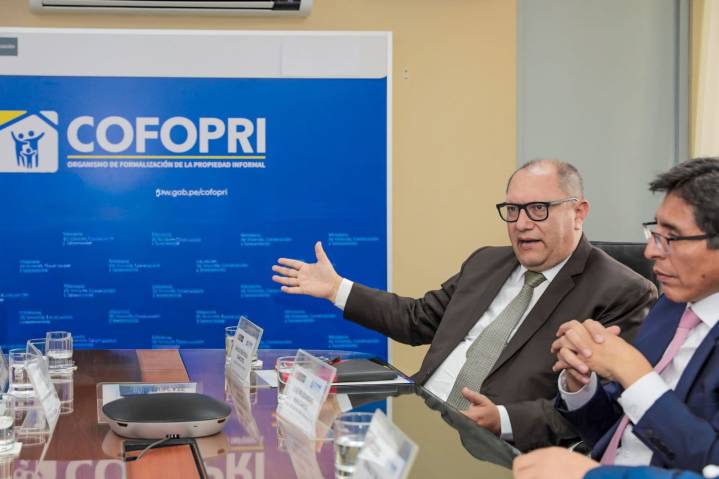 Gobierno designa a Carlos Reátegui Sánchez como Director Ejecutivo de Cofopri