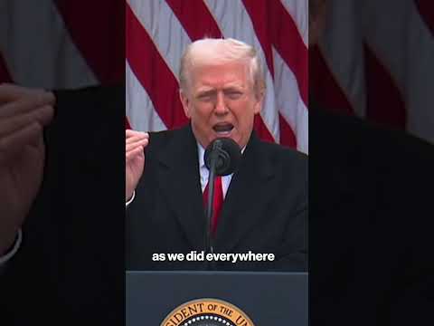 Trump Blasts Pritzker as a ‘Big Fat Slob’ at Thanksgiving Turkey Pardon #shorts