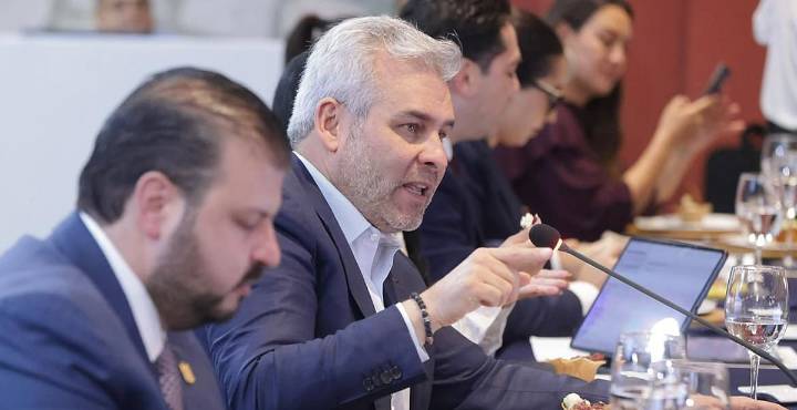 Alcaldes de Morena, PT y PVEM respaldan Plan Michoacán