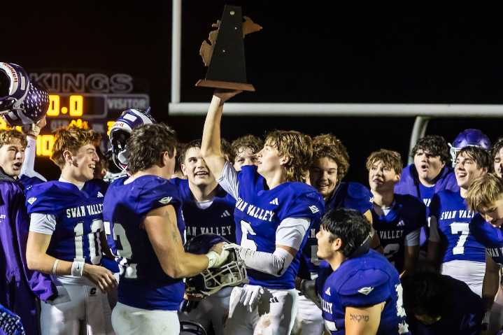 Saginaw-area football district final scoreboard