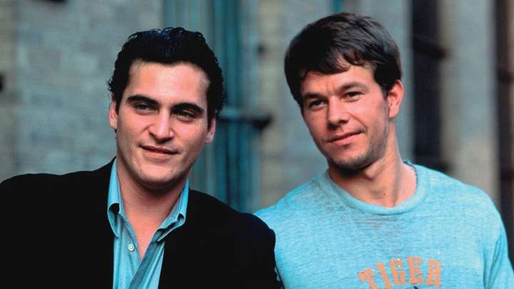 Mark Wahlberg's 25-Year-Old Thriller With Joaquin Phoenix Might Just Be A Crime Masterpiece