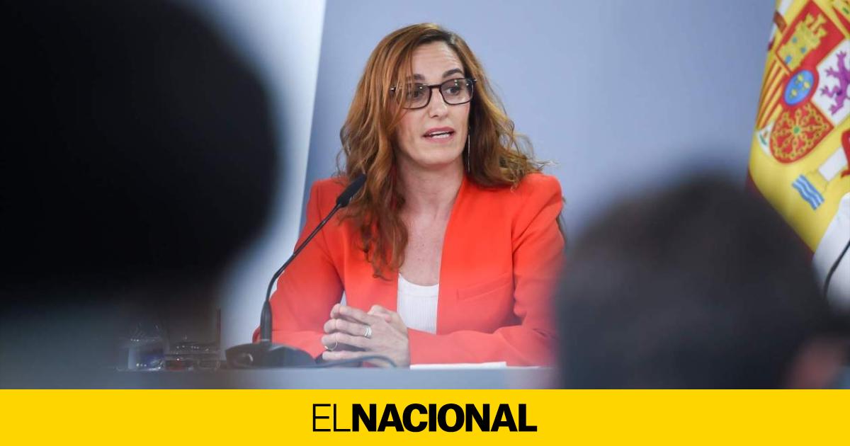 Sanidad llevará a Ayuso a los tribunales por negarse a crear un registro de médicos objetores al aborto