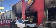 Cierran 68 tiendas Waldo’s en Sonora, tras incendio donde murieron 23 personas